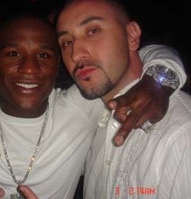 iAMaMixologist's tweet image. #TMT #TBE #TeamMayweather #MayweatherMcGregor #TeamMixologists