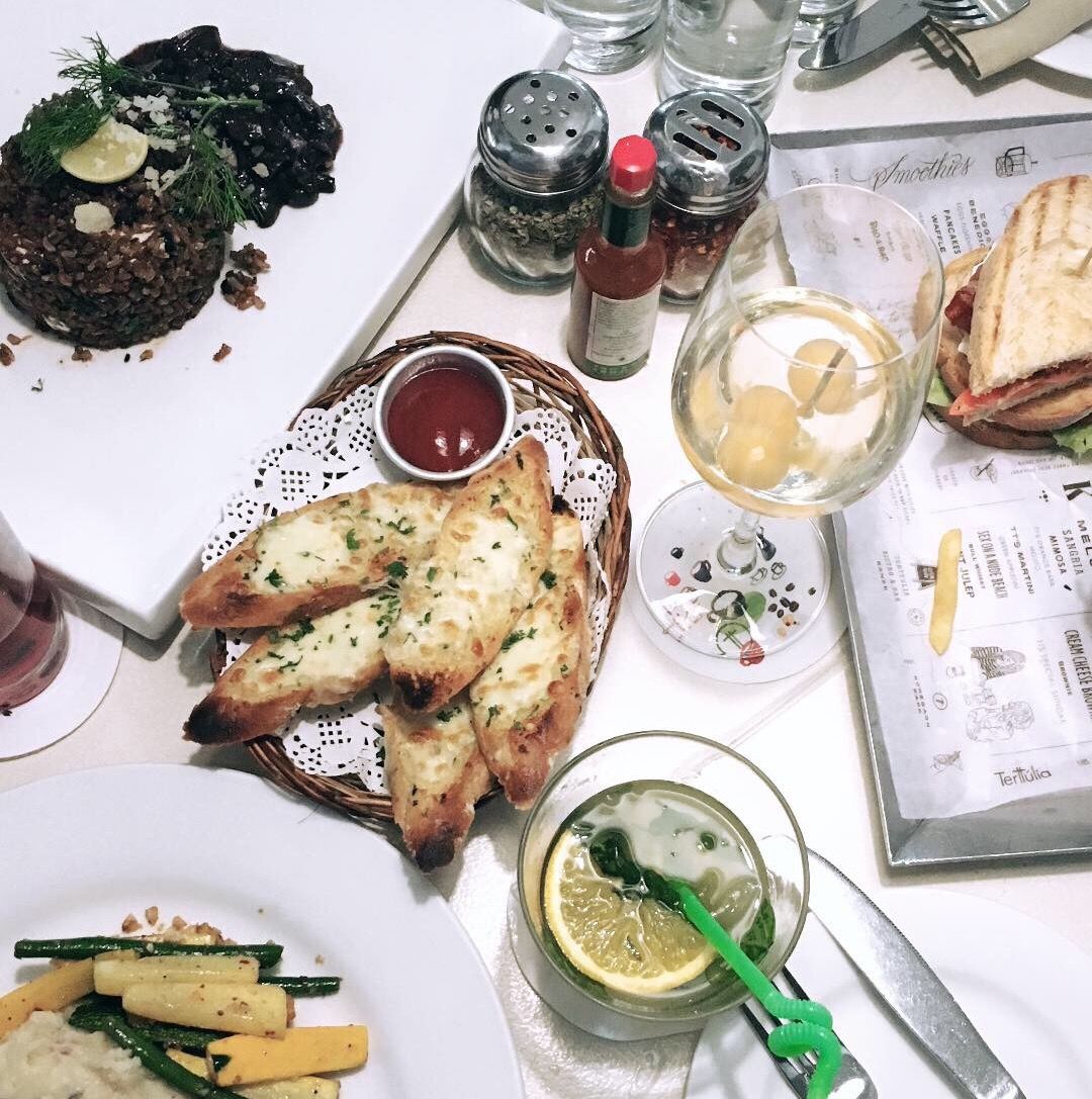 pipabella's tweet photo. Brunch is always a good idea!
📷 @snehaslair
#SundayBrunch #WheresPB #PipaBella https://t.co/bfYJ0xLO8I