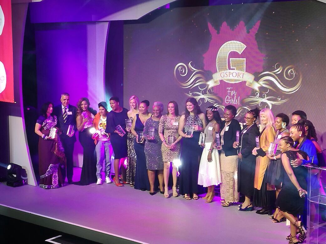 gsport4girls's tweet photo. Take a bow, Class 2017! #gsport12 https://t.co/i0Hv73SqNx