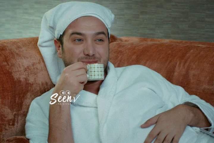 حياة #القوس مع زحل: ضغوطات، اكتئاب، مصاعب، عقبات رايح جاي، دروس قاسية.
القوس: