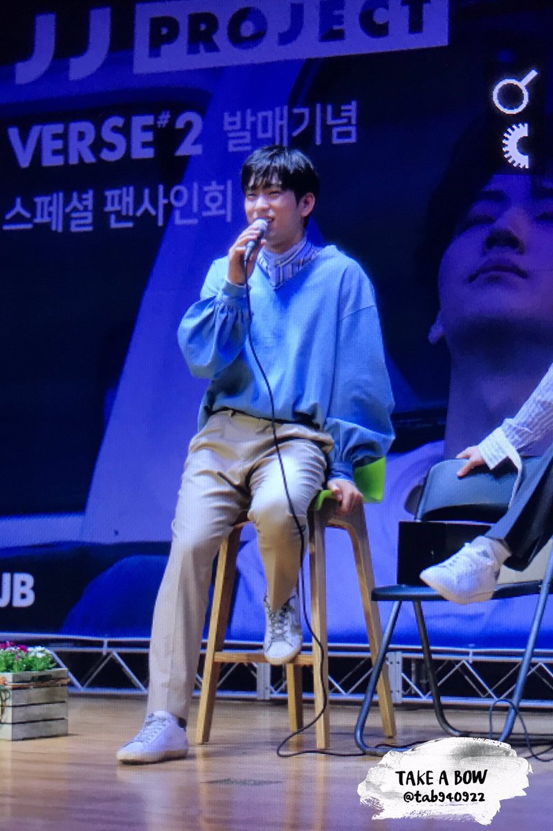 tab940922's tweet photo. 170827 스페셜 팬사인회 진영💙 #Jinyoung #GOT7 #JJProject #Verse2 #내일오늘 #제제프_내일오늘_사랑해✨ https://t.co/nRKF9b2X01