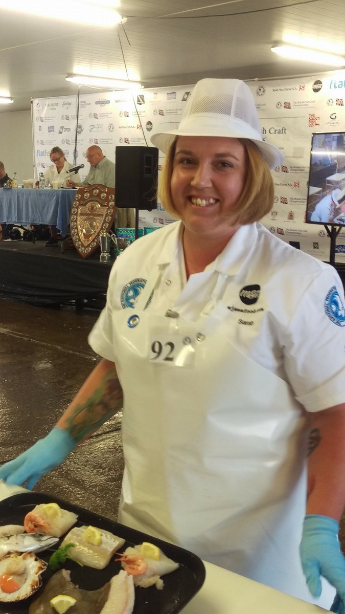 mjseafood's tweet photo. M&J Farnham's very own Sarah. Her first fishcraft comp...showing all the boys how it's done 👍 😉#fishcraft @NFF_fishmongers https://t.co/CtAZJs82K7