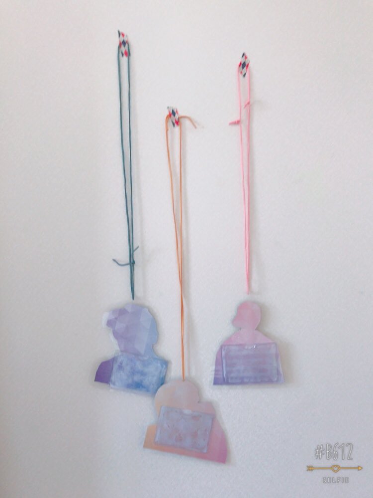 rainbowcolors_7's tweet photo. わっちゃんと一緒にライブ参戦グッズ作った♡
思ったよりも可愛く出来て良かった！
まだまだideaは尽きないぜ〜！ https://t.co/kqrGqMZgNg