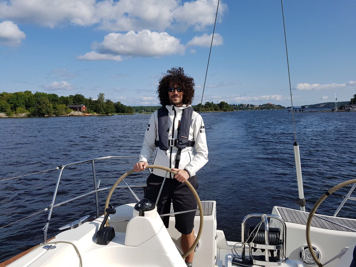SeroAnt's tweet photo. Now I can sail. Next step: by a 50ft boat #sailing #stockholm https://t.co/2ItsTqKVUa