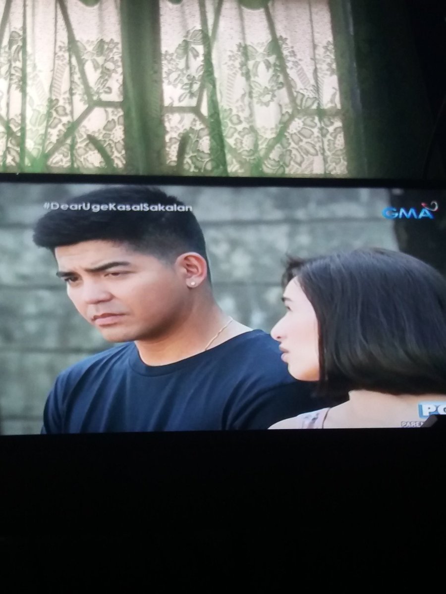 RoseCM08's tweet photo. MarkJen is love #DearUgeKasalSakalan https://t.co/MU4YfxwIV4