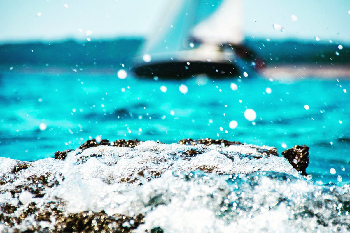 BookyourSailing's tweet photo. Life is short, make every moment count! Book now at https://t.co/FkwhcdkyU6 
#sailaway #adjustsails #luxuryholidays  #bookyoursailing https://t.co/dVJuSRxG98