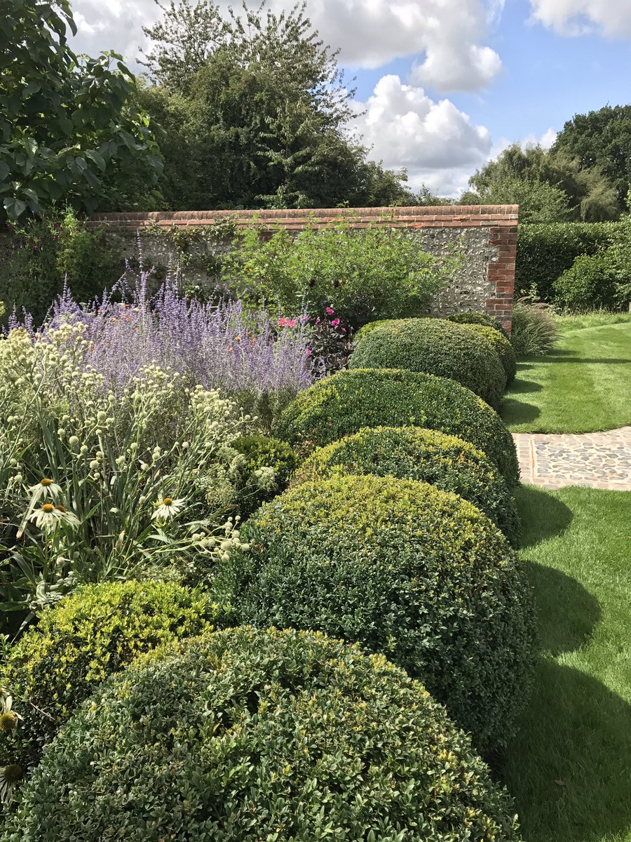 Location Landscapes tweet media