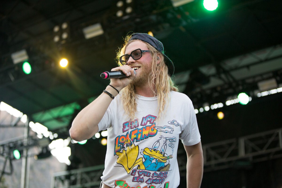 Equilibrium6200's tweet photo. Between @allen_stone and @dispatchmusic, we were left speechless.  Speechless, but full of love. https://t.co/d11kI27uHX