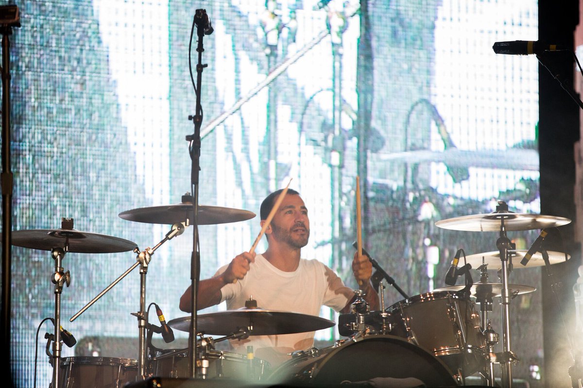Equilibrium6200's tweet photo. Fun fact. @thereallsullyerna is a kick-ass drummer https://t.co/x25BUbfokR