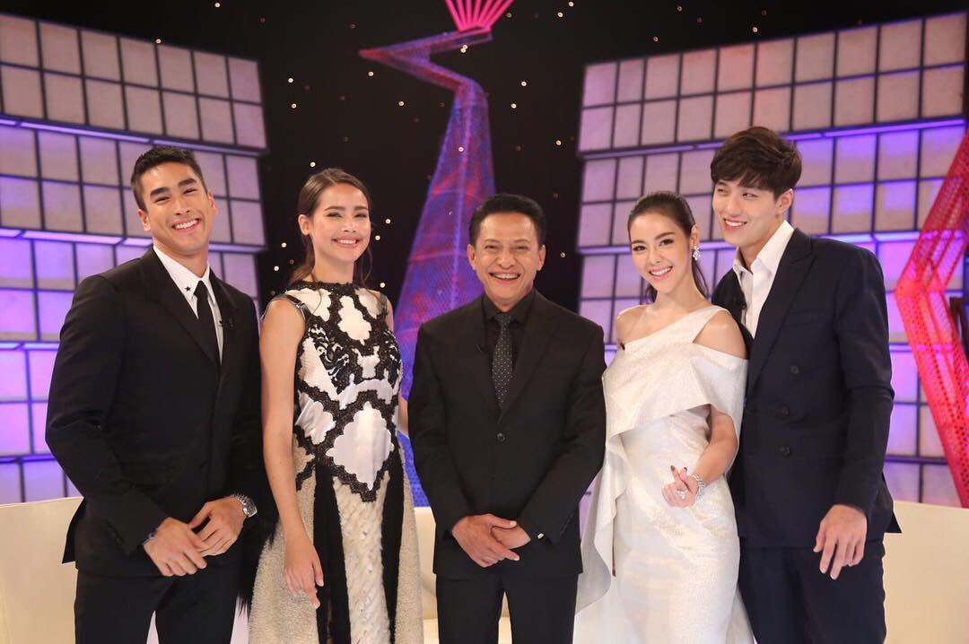 today show เปิดช่อง 33 รอได้เลยค่ะ <a href="/NadechBarryLuv/">🐻ณเดชน์CH3🐻</a> @IcePreechayaLuv <a href="/ThanapobLuv/">💥 ต่อLuv *FC 💥</a> #เลห์ลับสลับร่าง