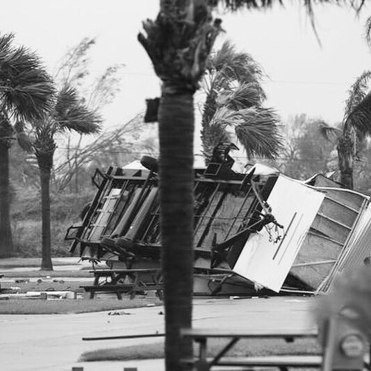 RextiMedia's tweet photo. Stay safe my #friends &amp; #family in #Houston #Texas.
This #Storm shall pass. @RextiMedia is #praying for you all.
__
#Harvey #RextiMedia https://t.co/mP9arV2z13