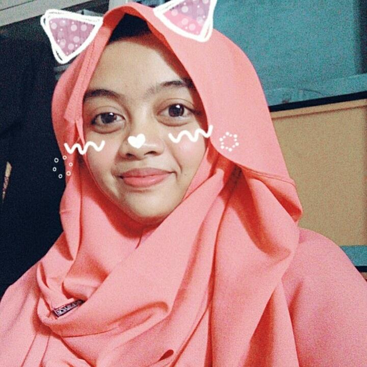 LailaAzhaar's tweet photo. #FotoProfilBaru https://t.co/pb6Uj7N5AW
