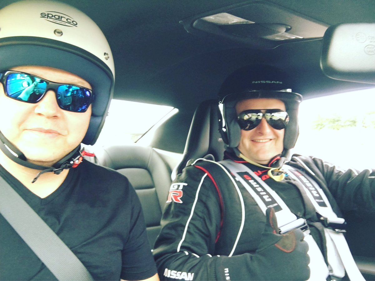 DjDiabllo's tweet photo. Was really fast ! GTR Nismo ! Best car :) https://t.co/ShNeYsPxmF