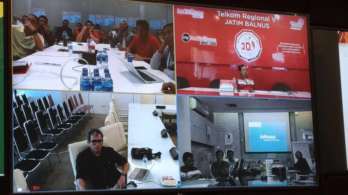Dirut Telkom Alex J. Sinaga memimpin langsung rapat koordinasi untuk  menindaklanjuti proses recovery layanan transponder #SatelitTelkom