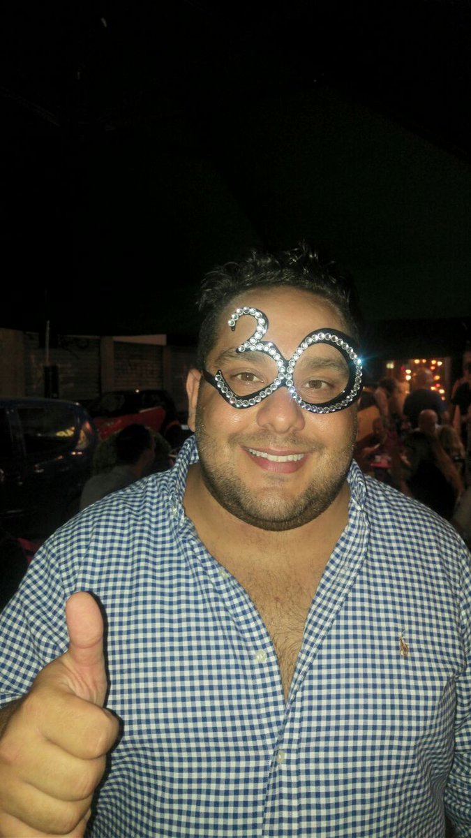 BarGluck's tweet photo. #Buongiorno ! #BuonaDomenica ! Che dire, è stata una bella #festa #party #compleanno #birthday #happybirthday #trenta #auguri #anniversaire https://t.co/YOfYsaHlTp