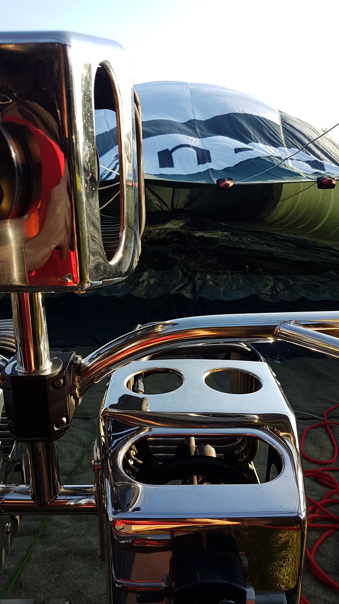 4CB_Ballonvaart's tweet photo. #ballonvaart #ballonvaren  #amsterdam #kienballon #4cb #4cbballonvaarten #enigeinNL #schiphol #overamsterdam #ballonamsterdam https://t.co/S6cI5Rrh11