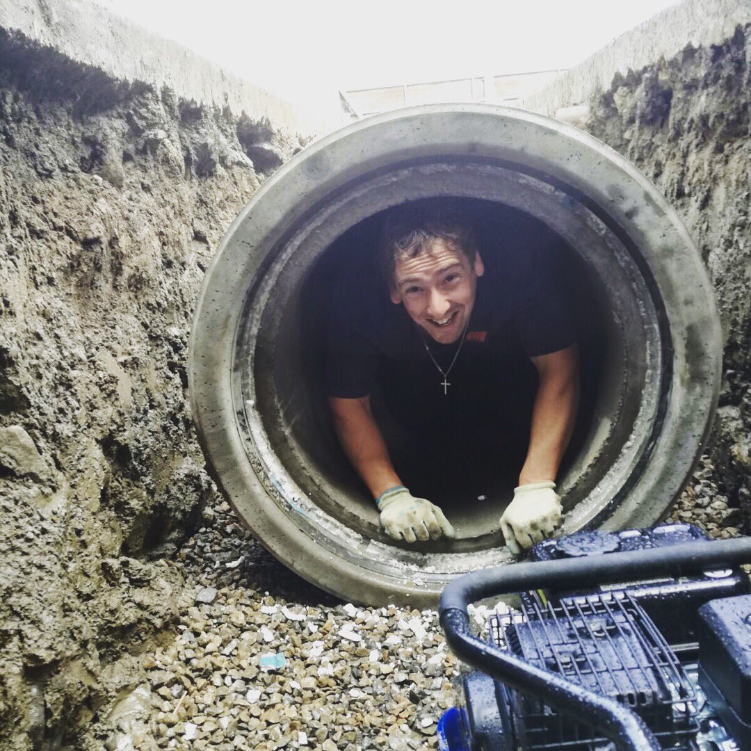 curlewdairy's tweet image. The last few days have been spent digging channels and fitting pipes for slurry drainage #justkeepdigging