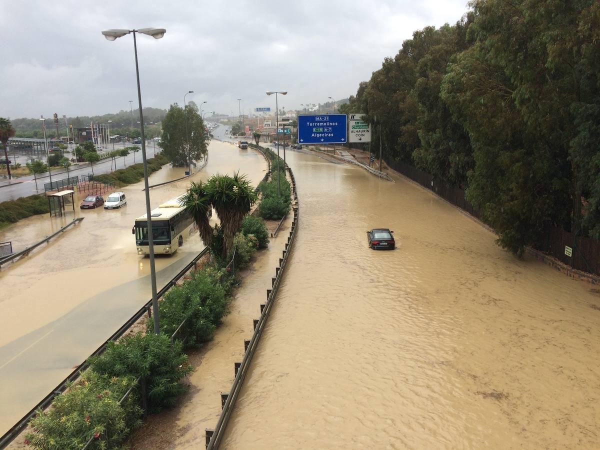 Prot. Civil Málaga tweet media