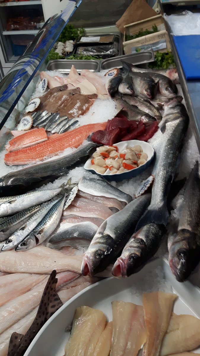 JujarJulia's tweet photo. Fab fish today open 9-4pm Swanage Bay Fish https://t.co/th7VzczIyo