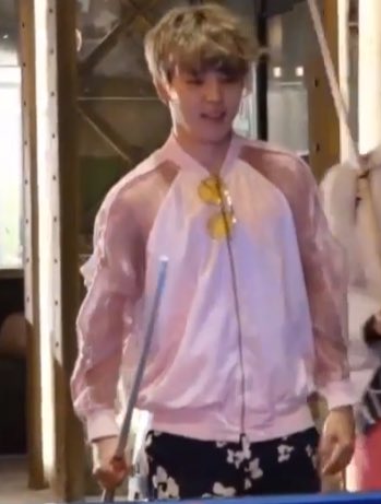 95twt_'s tweet photo. idk about you but I can't wait to see HQ's of these outfits https://t.co/v4BIaC9xQf