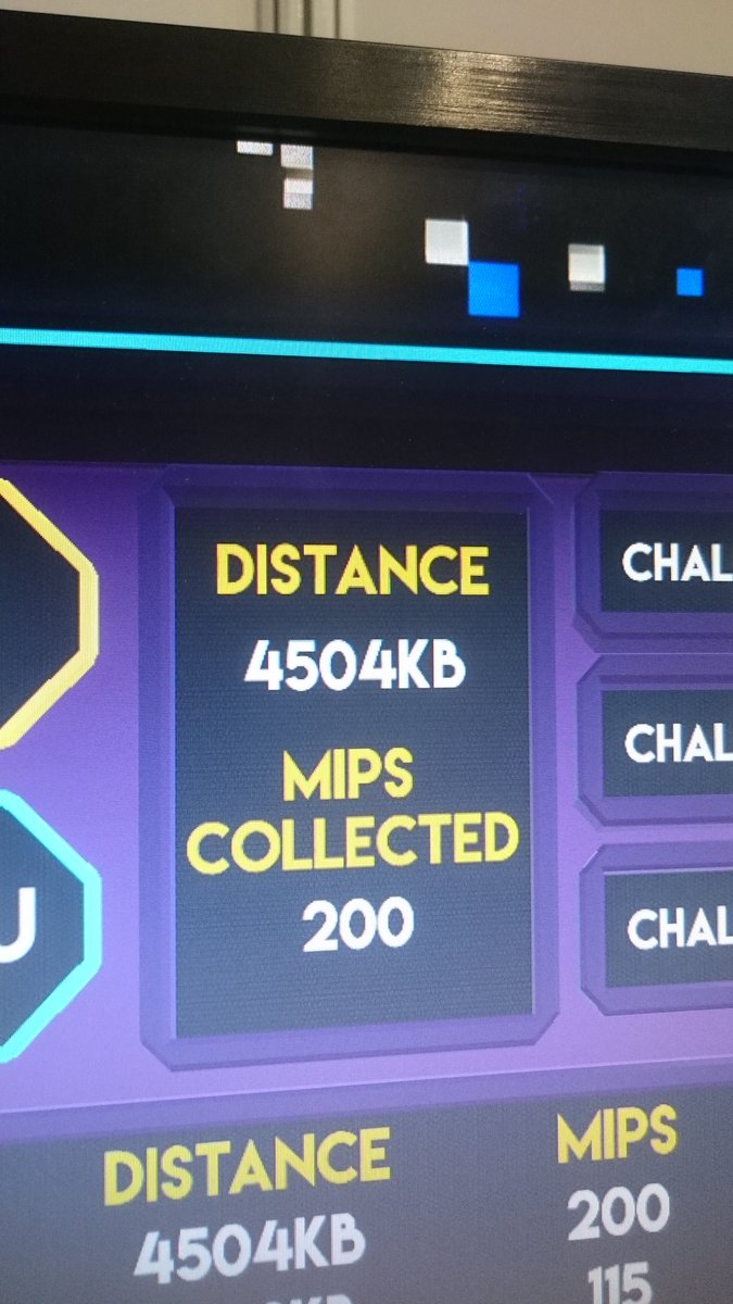 MollyOverboard's tweet photo. When you've been working on a game for 2 years and only just manage a decent score #keeprunning #surefooting @SureFootingGame https://t.co/1zjKtFJ5wh