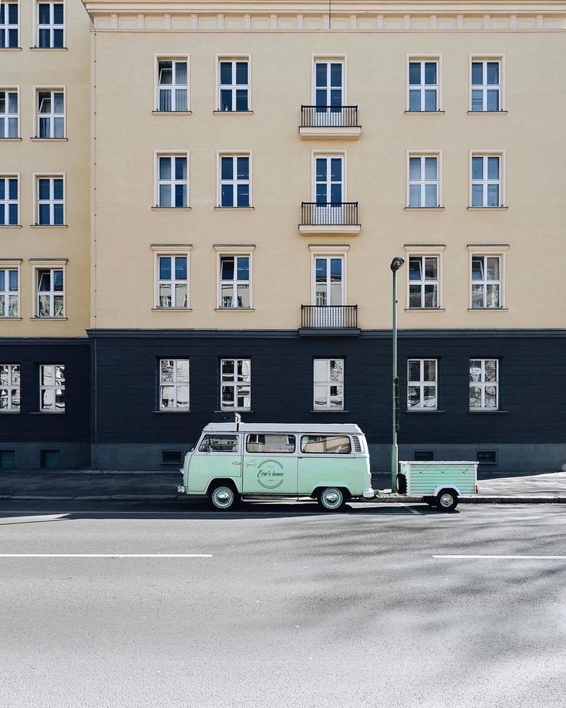 leo8x's tweet photo. Have a lovely Sunday
#Berlin #asundaycarpic #skrwt #carsofberlin https://t.co/ydnZTDq34t https://t.co/Sygf9CXAdj