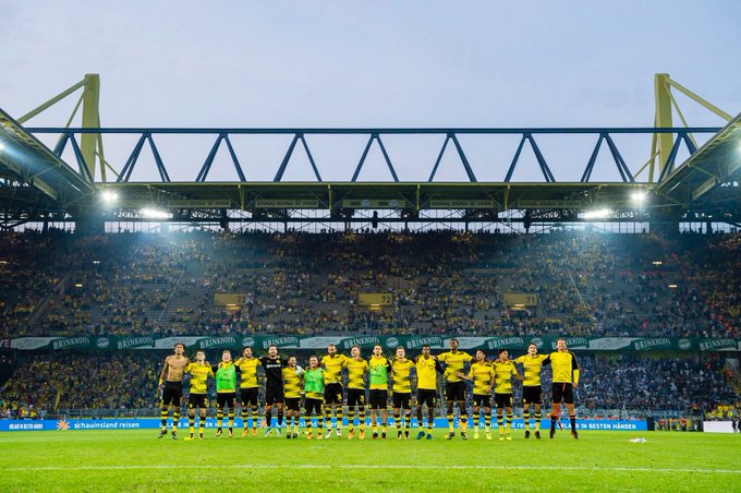 View image on Twitter