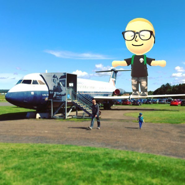 stubot's tweet photo. I believe I can fly 🎵 I believe I can touch the sky 🎶 #mii #miitomo #miimoto #AwesomeBricks https://t.co/bkIWPBoSMT https://t.co/BwfOPwOIdR