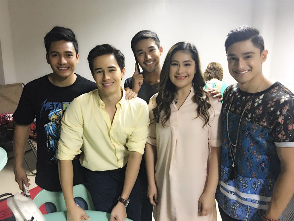 RealSherylCruz's tweet photo. #TheTripletConcert #SherylwithJakIvanKen&Addy #MusicMuseumGreenhills #September92017 https://t.co/i40Z57iuqc