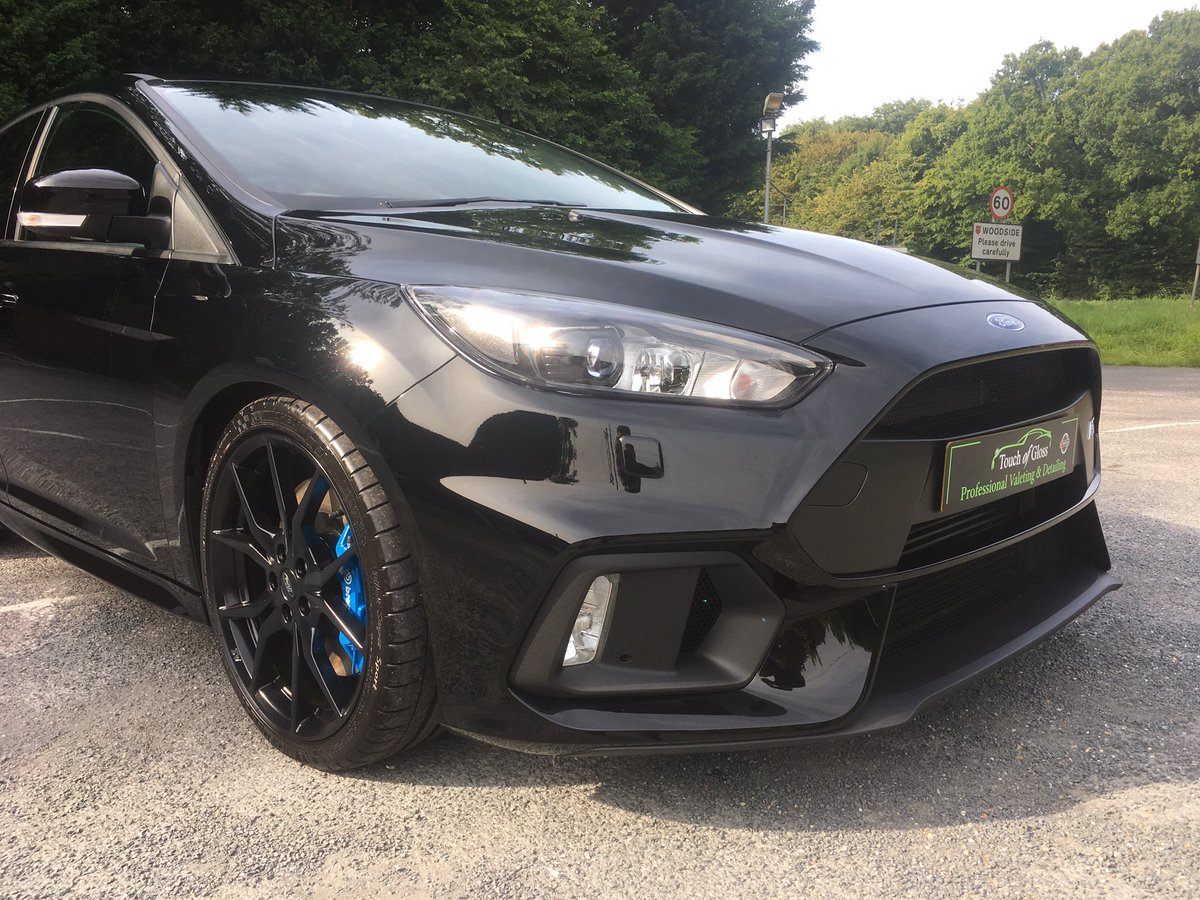 Touch_of_gloss's tweet photo. #fordfocusRS after a Stage Two Detail and finished with #KubeBond9H and topped with Nano-X
#detailing #eastbourne #bexhill #hailsham #ukdnv https://t.co/trauvsUu3N