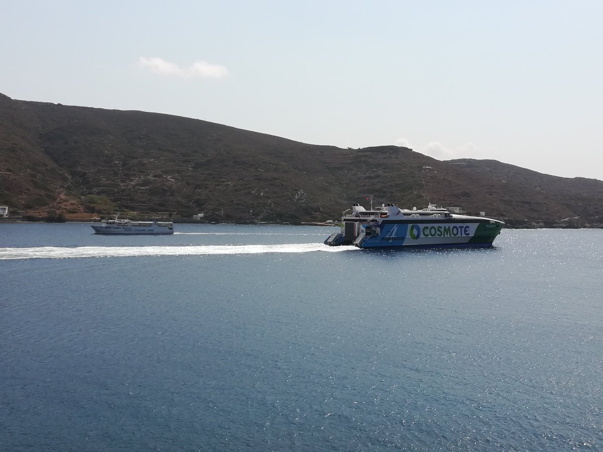 FindinGreece_'s tweet photo. #shipspotting ! #ferries #sea #Travel #holiday #summer #summer2017 #Greece #greekislands #ttot #relax #Views https://t.co/8ISpjYWTQ0