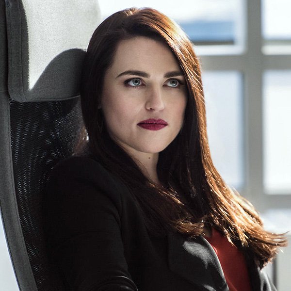 flipsidepawn_'s tweet photo. 🌙⚡🌙 REQUESTED 🌙⚡🌙

     Lena Luthor VS  Supergirl

Katie McGrath vs Melissa Benoist

🔁 RT Lena Luthor 👑👑
❤ Fav Supergirl / Kara Zor-El 🛡 https://t.co/ufkirSkza9