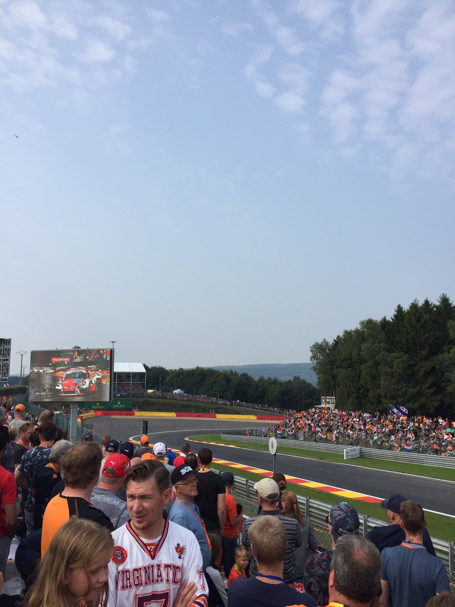 YvdReijen's tweet photo. 2 hours to go. Lets do this #33 #spa 🇧🇪 https://t.co/ntFjrkQM6J