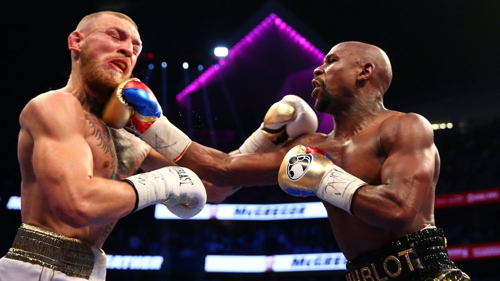 AJEnglish's tweet photo. #FloydMayweather knocks out Conor McGregor to win boxing superfight https://t.co/9xGRVLZRvZ https://t.co/Pfh7QyeOr5
