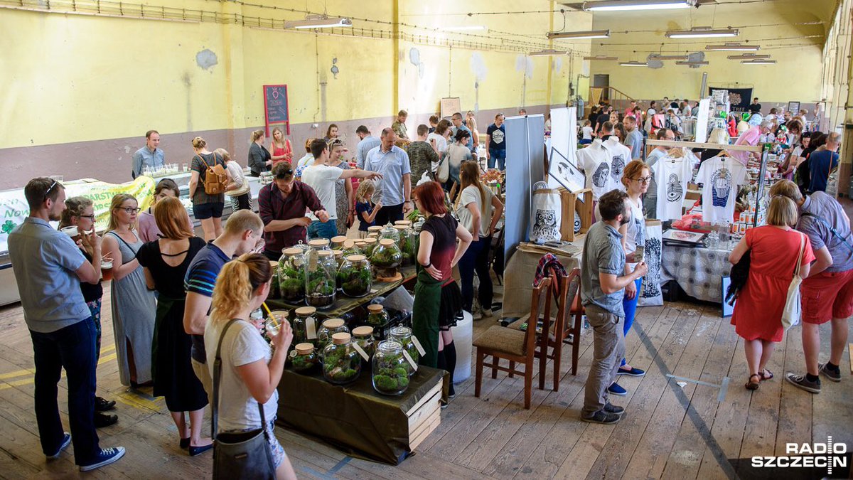 radio_szczecin's tweet photo. Rękodzieło, przysmaki, winyle i food trucki. Zaczyna się Bazar Rozmaitości. #bazar #Szczecin #OFFMarina

https://t.co/zBIQF5bYFQ https://t.co/LUbgfVShEy