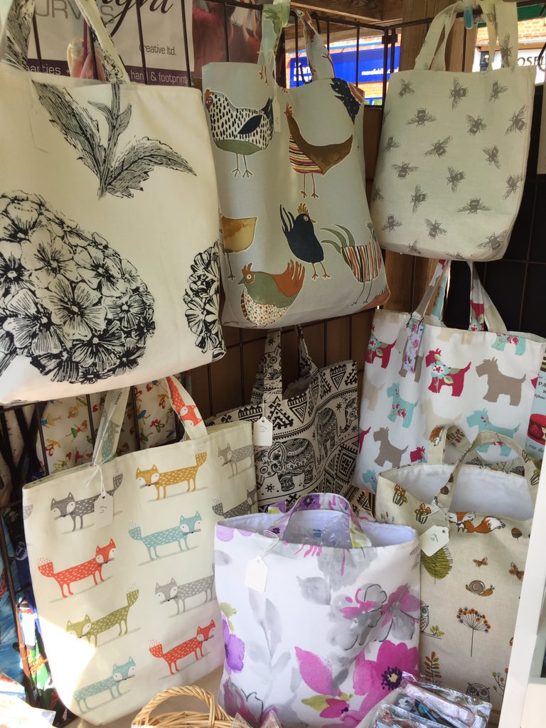 _TheMarketCo's tweet photo. So much loveliness here at #Chesterfield Artisan Market TODAY https://t.co/80F8vLBpCd