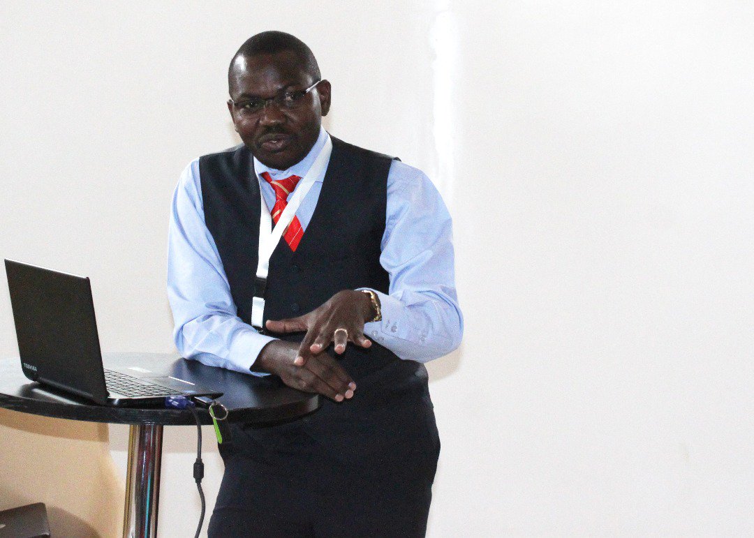 eaca2017's tweet photo. Speakers/panelists during parallel sessions held at bamboo lodge hall #Uganda #Kenya #Tanzania #EACA2017 https://t.co/UZ7JPHvPqK