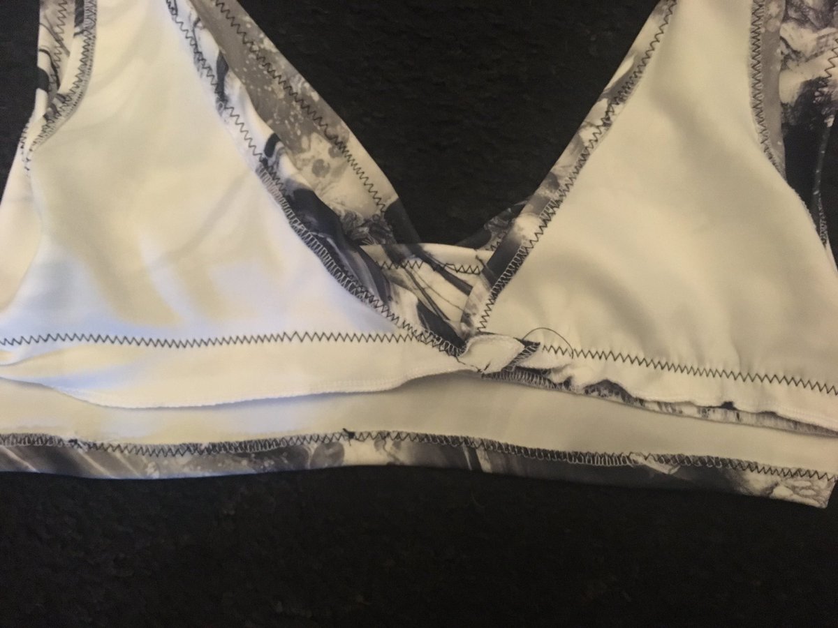 LauraEllen93's tweet photo. @LunafallsUK truly disappointed with my order. Emailed over a week ago and have had no reply. Images are what I received. https://t.co/y6URnBGMb7