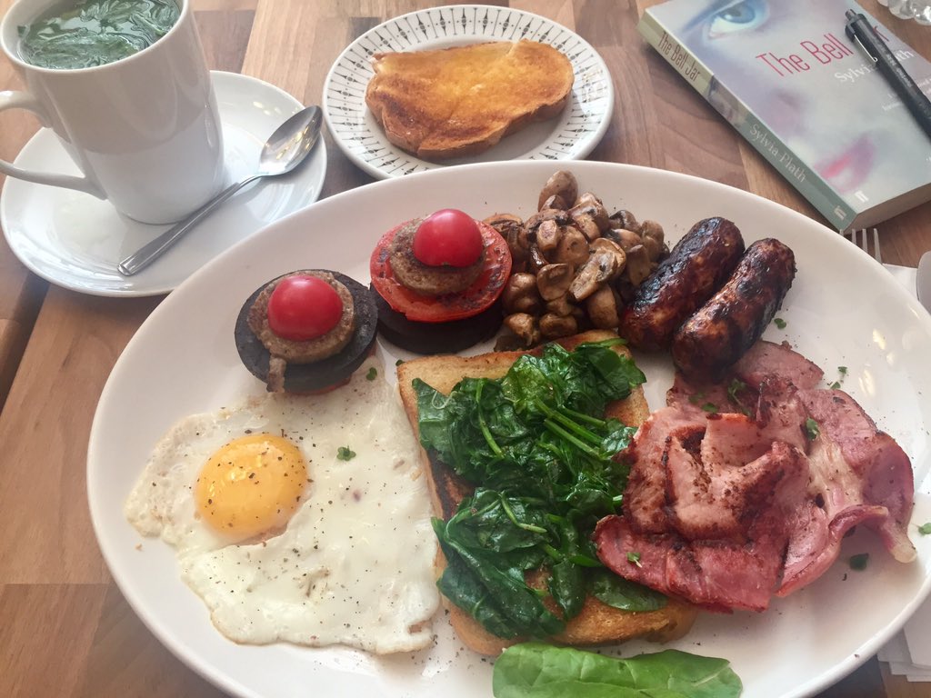 studioBLACK_'s tweet photo. On a roll with this break the fast at work thing &amp; this ones gonna be hard to beat @fastbreakbreak #fullenglish #wemustseemlikefoodbloggers https://t.co/8rXwdXcokV
