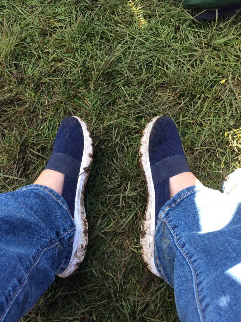 missd67's tweet photo. Guess I haven't a clue how to do festivals #WanaseePenrith #Mudbath https://t.co/R5LTb9uf3b
