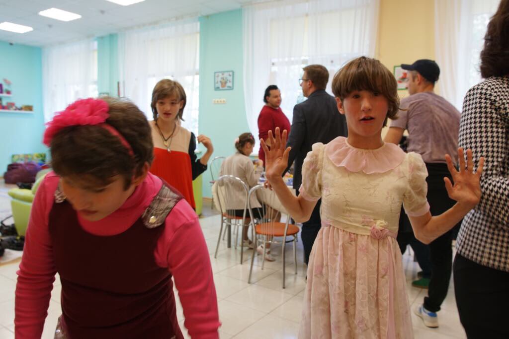 VladDTSZN's tweet image. Проинспектировали готовность к новому учебному году в ЦССВ "Маяк". В детдомах Москвы осталось 1700 ребятишек, а было 4079!! Они ждут вас!