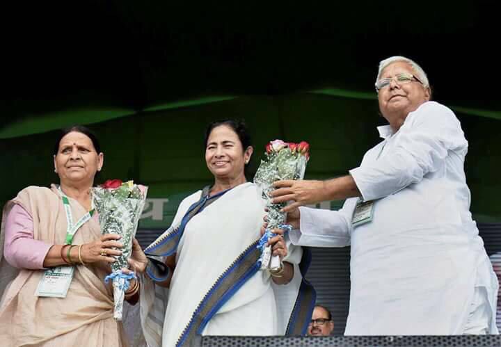 INCIndia's tweet photo. Some pictures from the #DeshBachao Patna rally today. Ghulam Nabi Azad ji, @yadavakhilesh @MamataOfficial @laluprasadrjd @SharadYadavMP https://t.co/7ZDls2wvac