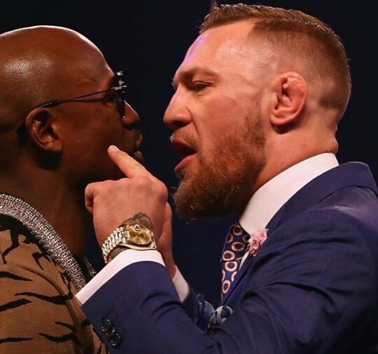ResadAgayev6's tweet photo. Öncesi Sonrası👊👊 #Mayweater 💪 #McGregor 👎 https://t.co/VPl8PJikiV