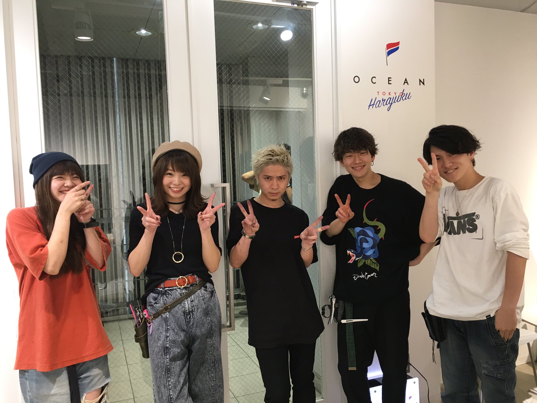 徳永 壮馬 Ocean Tokyo 美容師 来週から陽介さん 美咲 速水は新店 Sunny へ 僕は 原宿店 で 芳野は 本店 へ異動です それぞれの場所で来ていただいたお客様のため 陽介さんのアイデンティティを受け継いだ僕らが全力でお迎えします ほんま