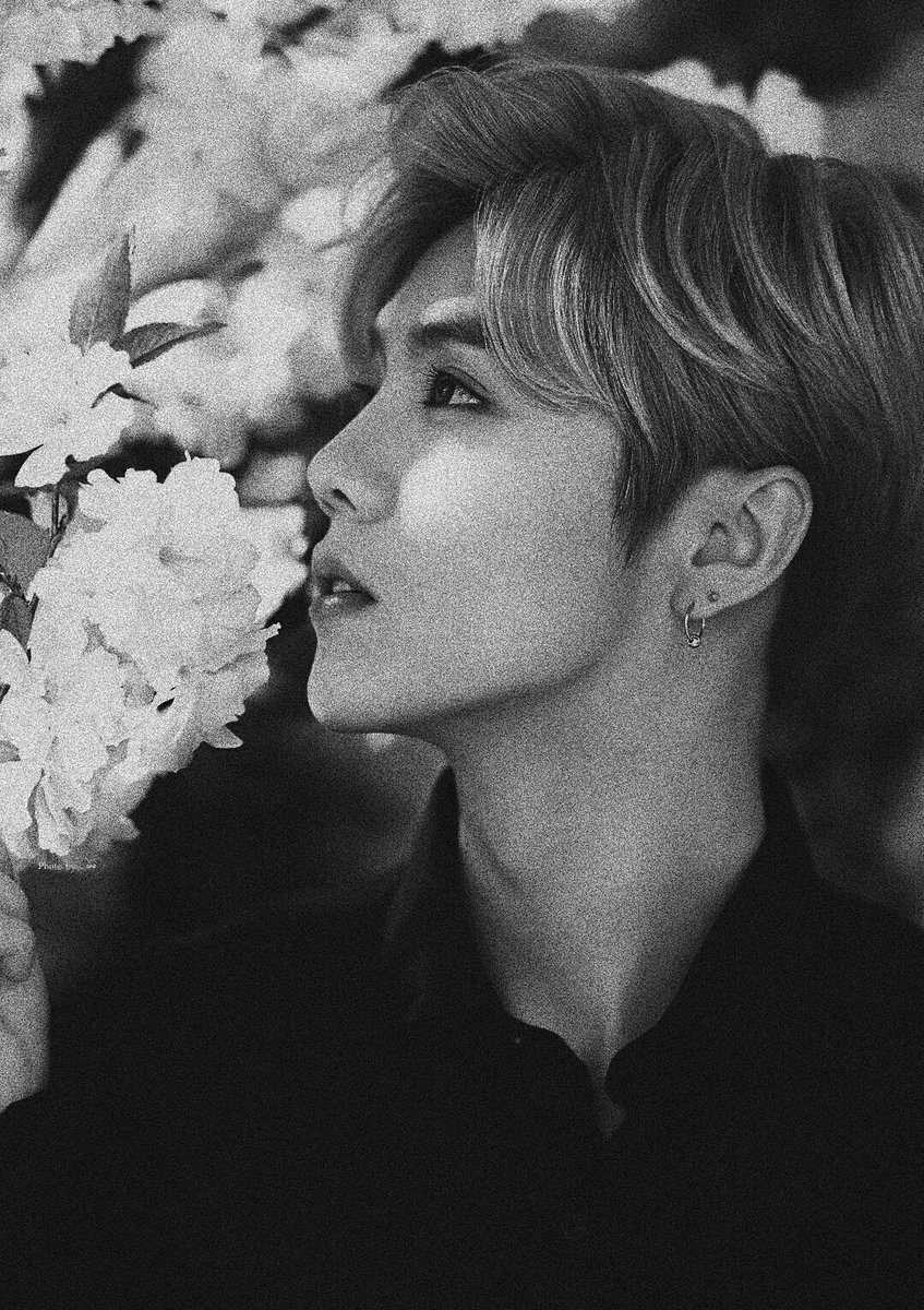 __luhan_m's tweet photo. ㅡ 

                                ↻﹕ʸᵒᵘ ᶰᵉᵉᵈ ˢᵒᵐᵉ ᵗᶤᵐᵉ ᵃˡᵒᶰᵉˑ https://t.co/hfPgXatGTQ