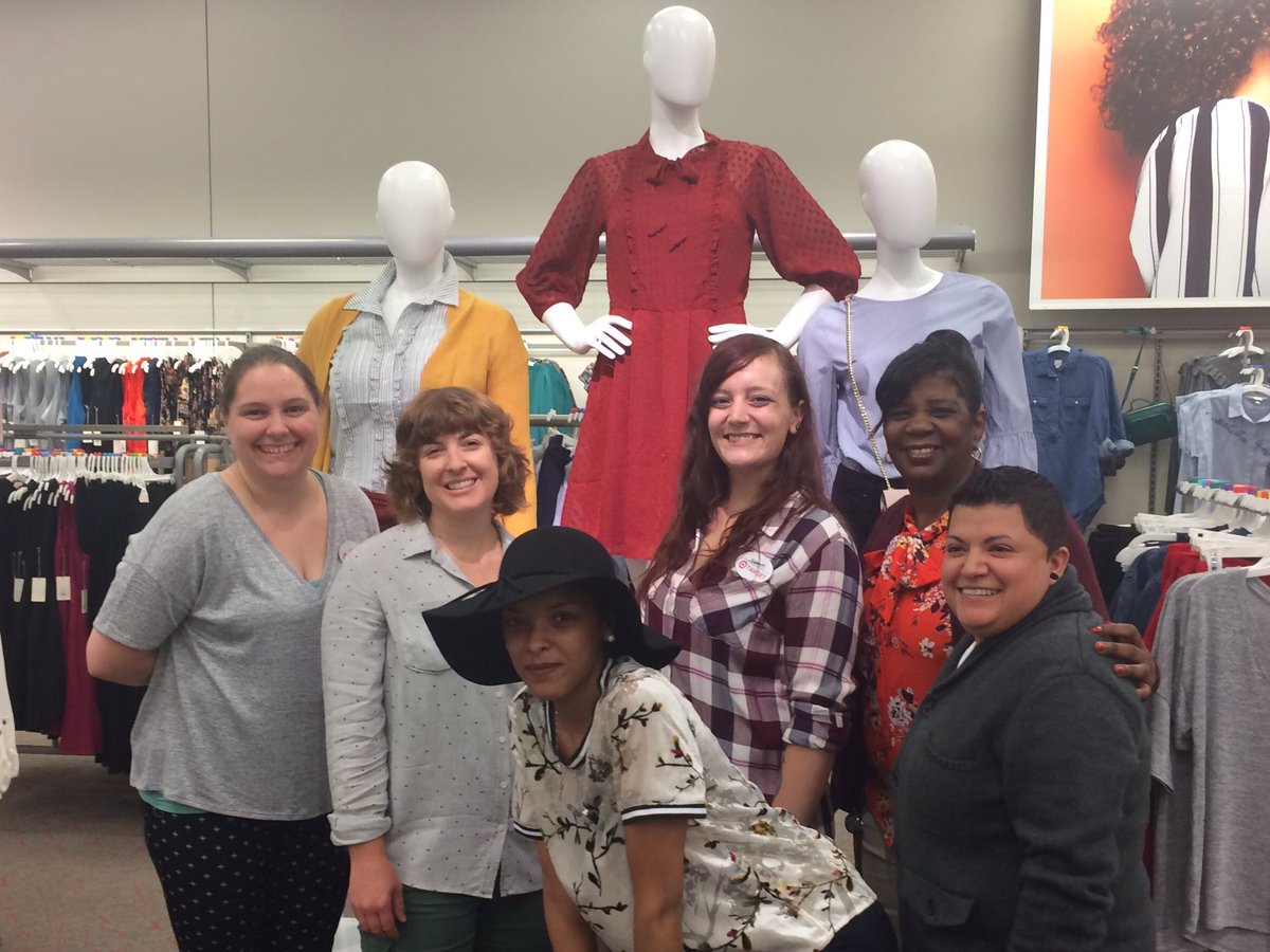Gregory7749's tweet photo. Bringing mannequins to life in the Hamptons of St. Louis!
@JaclynMHill @jamaal_edwards @A_Leigh_ @ContrucciJoe https://t.co/eKKA94POsX