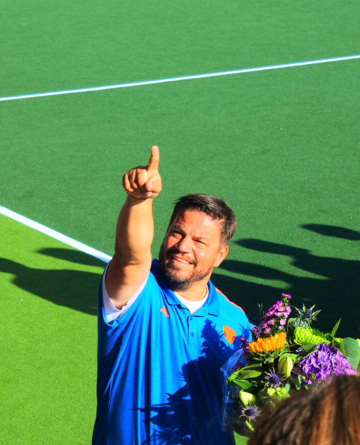 TopsportAdam's tweet photo. Nummer 1....🏆 @Max_Caldas #ECH2017 #Europeeskampioen Gefeliciteerd!!! https://t.co/kdKVFyn6ND