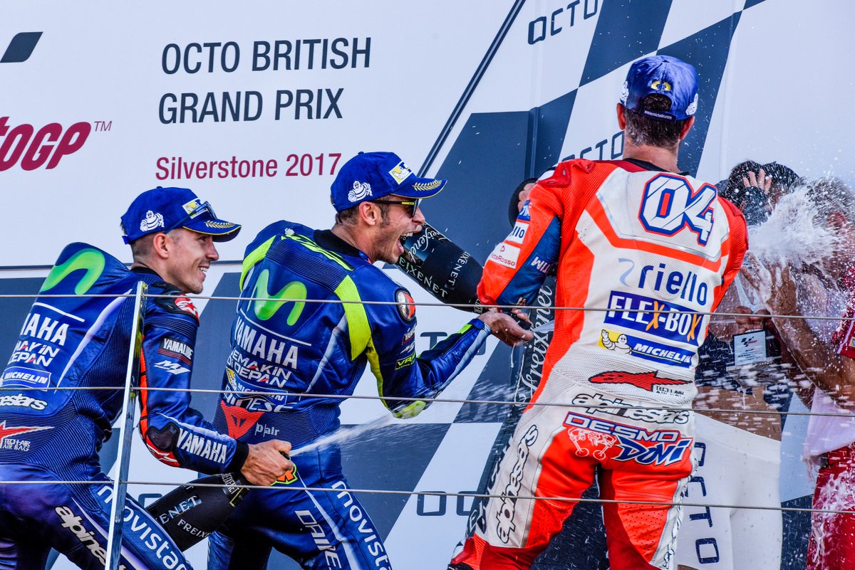 fanclubVR46's tweet photo. Bellissima gara e bellissima festa sul podio 🏆🍾
@ValeYellow46 P3 al #BritishGP 👏🏻💪🏻 https://t.co/4OhqkZK554