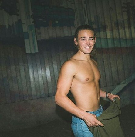 Citizenfourperu's tweet image. Wow... @CarsonBoatman looks soo... Handsome 🙈🙊🔥😏😅