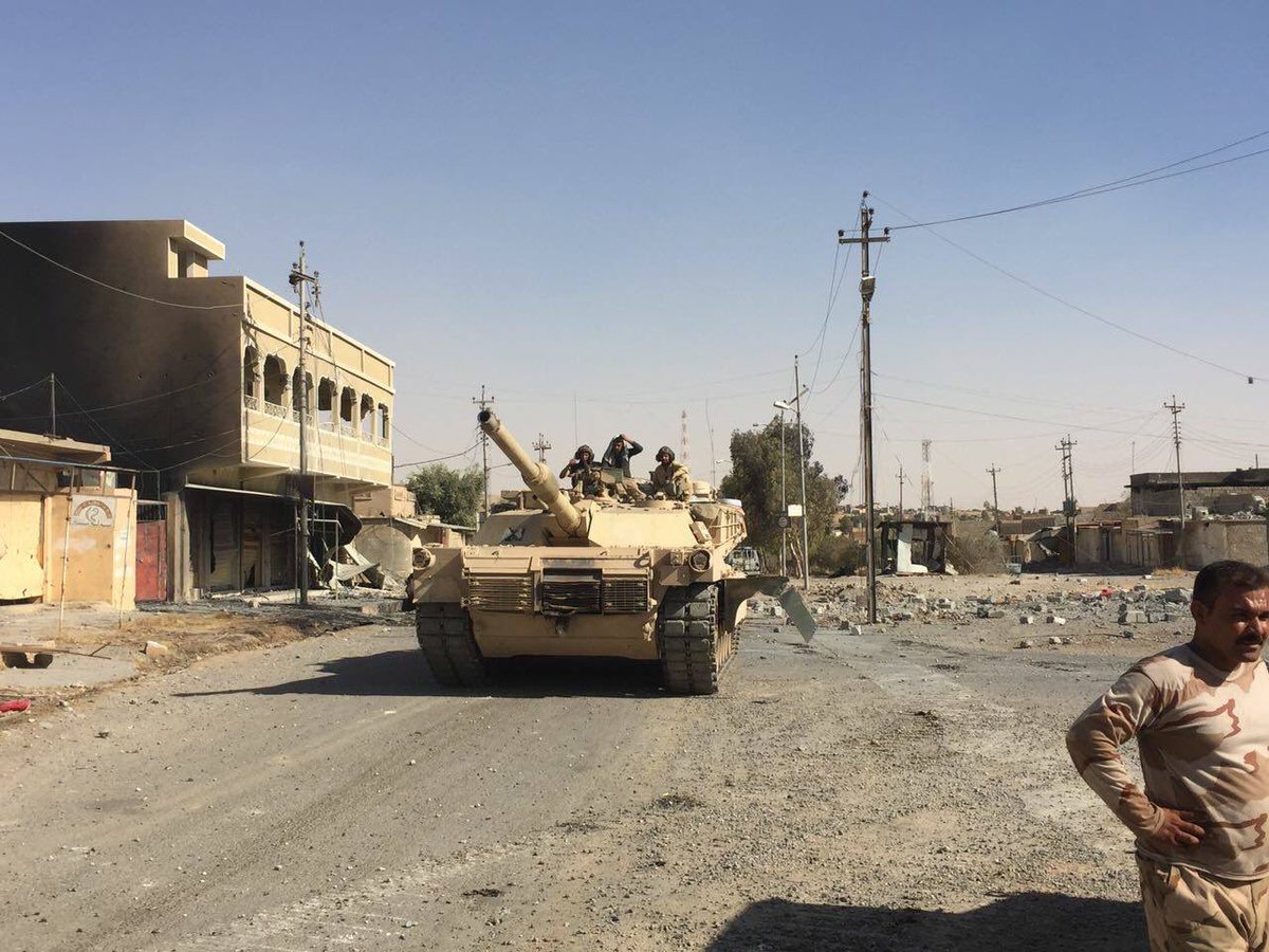 الابرامز في معركة الموصل  DIP86xKWAAE8ZJw
